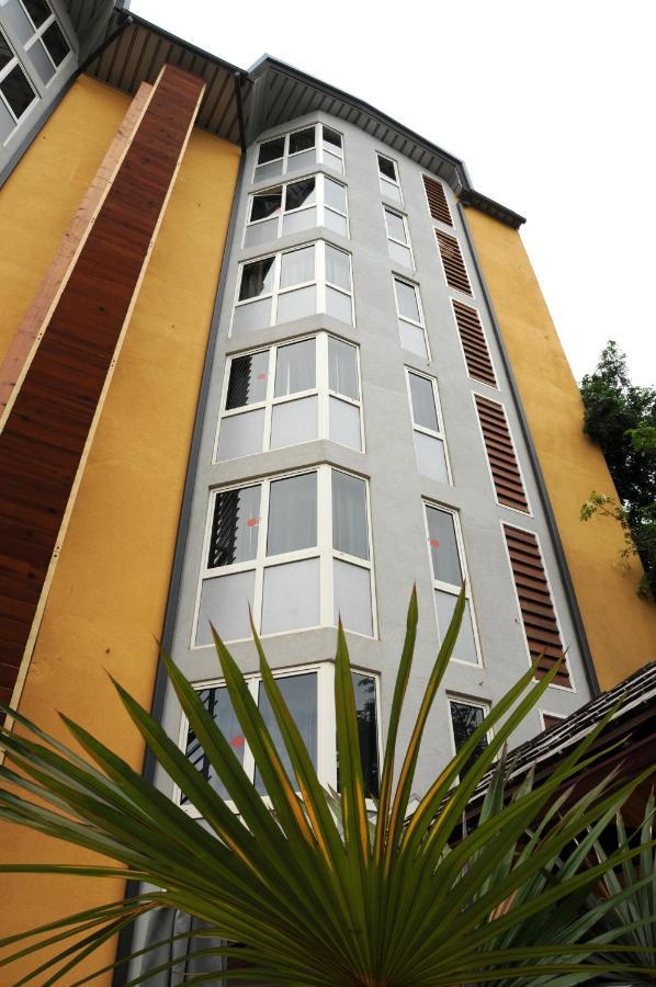 Hotel Maharajah Mamoudzou Kültér fotó