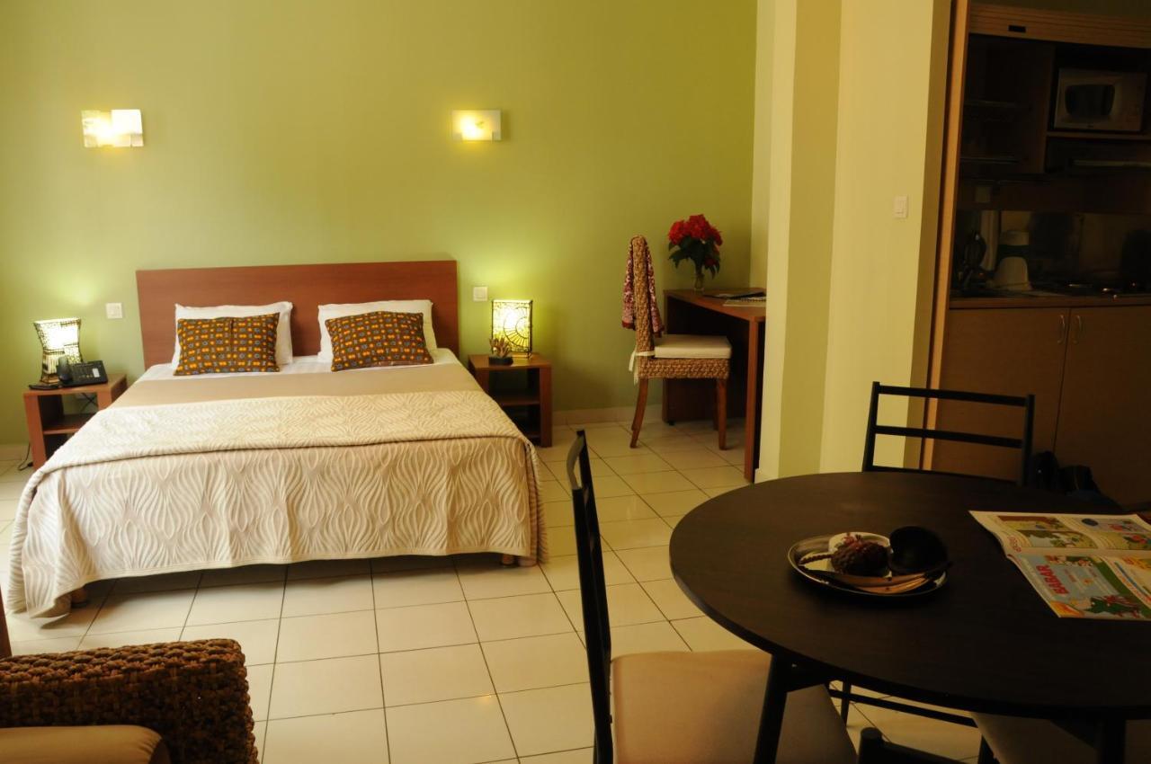 Hotel Maharajah Mamoudzou Szoba fotó